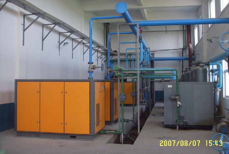 【吳江精美峰實業(yè)有限公司】AED-185A(185KW)艾能空壓機(jī)使用現(xiàn)場